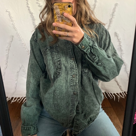 unique acid wash black/green denim button down - Picture 2 of 6